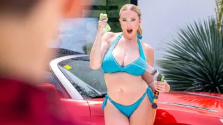 [Brazzers] Sophie Reade – Get Wet!