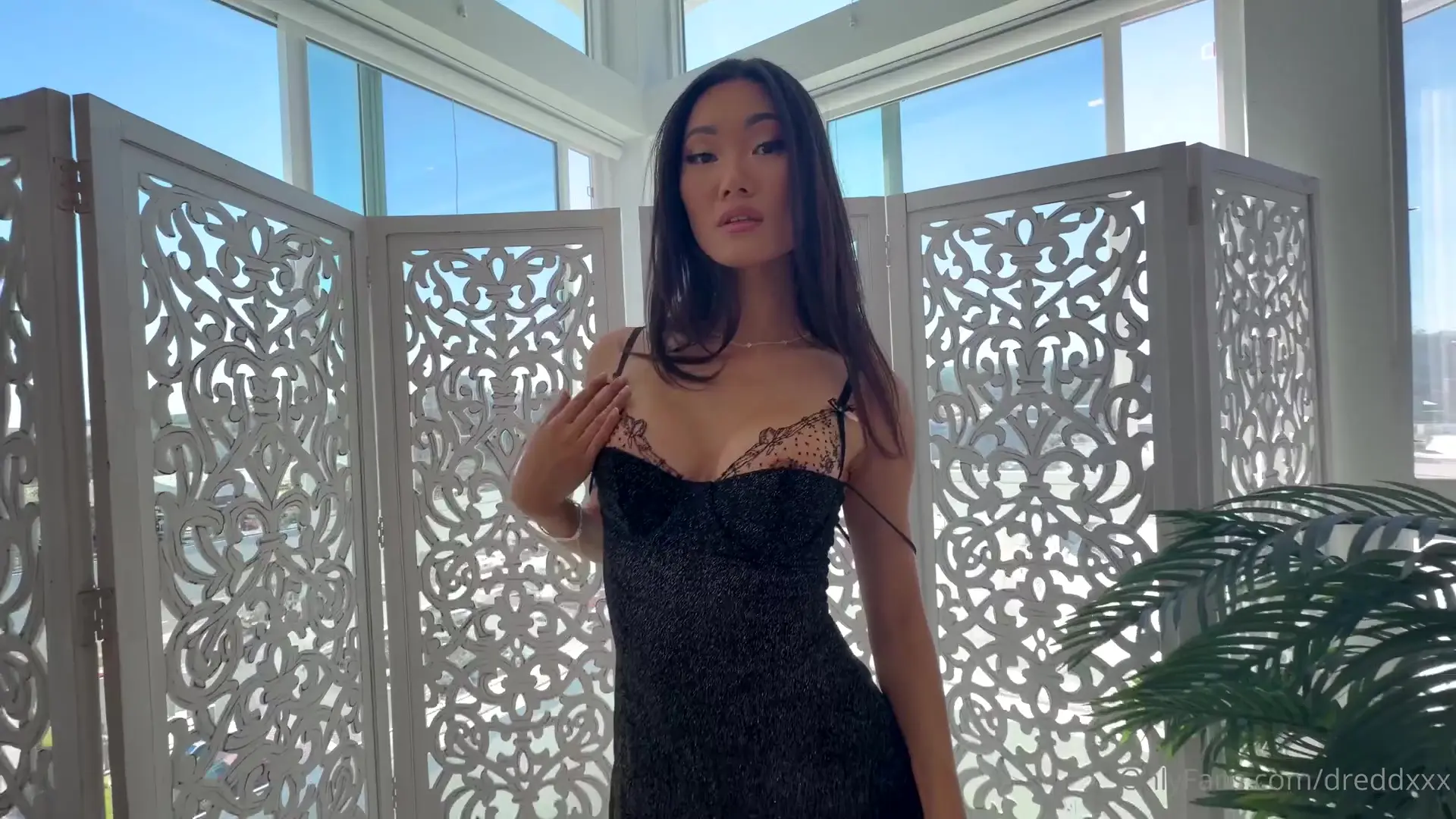 OnlyFans Lucy Mochi vs Dredd